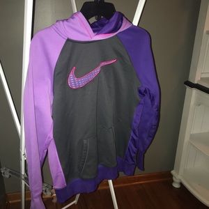 NIKE Therma-Fit Hoodie
